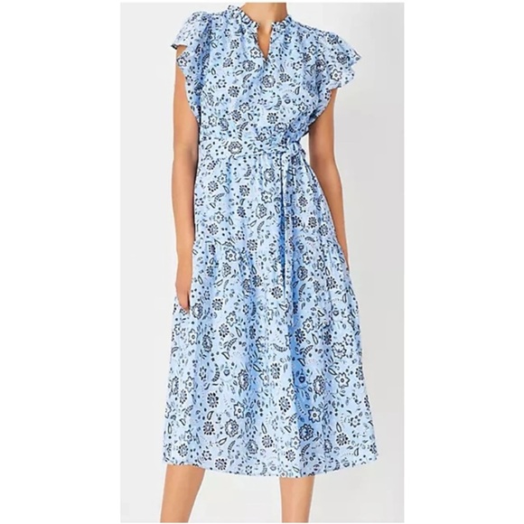 Ann Taylor Dresses & Skirts - Ann Taylor Floral Flutter Sleeve Belted Flare Dress Dry Cleaned 8